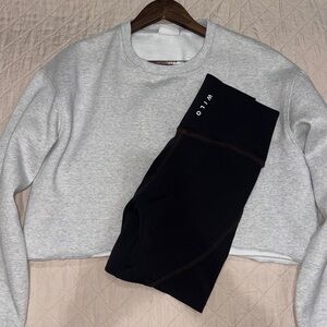 WILO Gray Cropped Sweatshirt and Black Biker Shorts Set